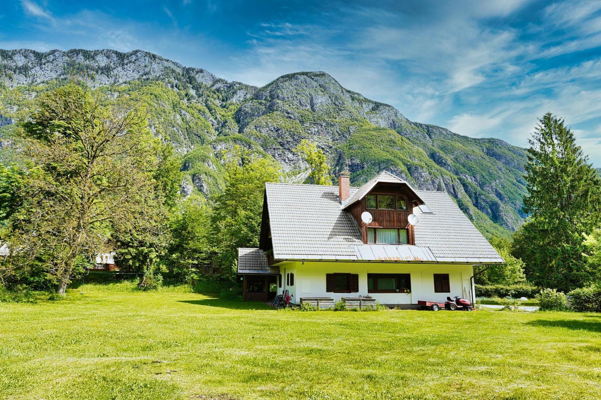 Sobe In Apartmaji Pri Ukcu Bohinj Exteriör bild